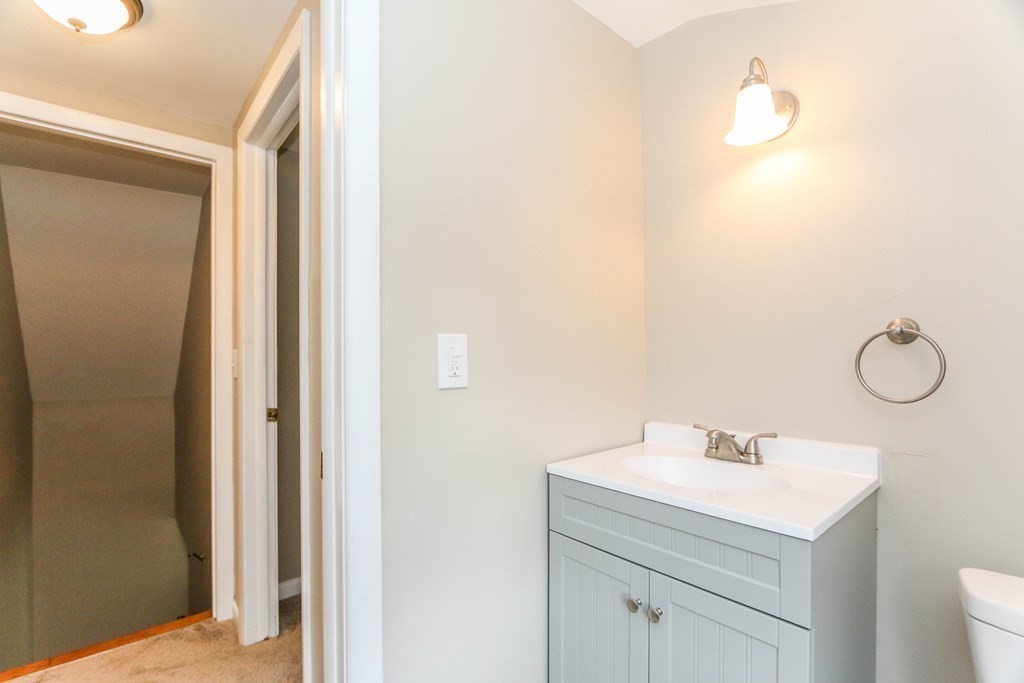 47 Felicia Street Springfield, MA 01104 - Photo 28 of 39 Gallery Image 28