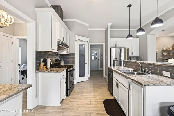 $428,900 | 20185 Belle Vue Circle, D'Iberville, MS 39540