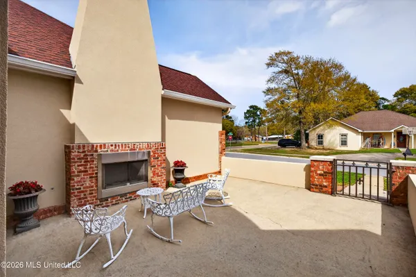 $428,900 | 20185 Belle Vue Circle, D'Iberville, MS 39540