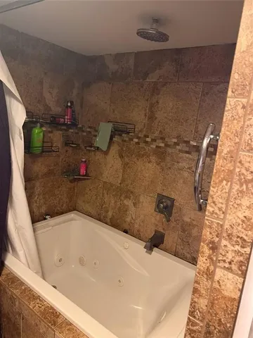 $2,850 | Undisclosed Address, Metairie, LA 70003