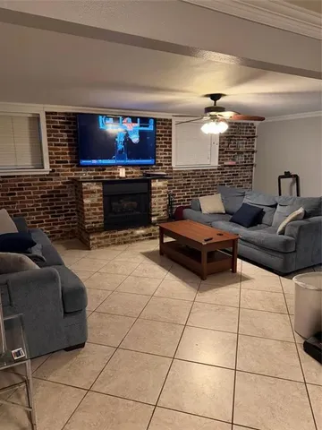 $2,850 | Undisclosed Address, Metairie, LA 70003