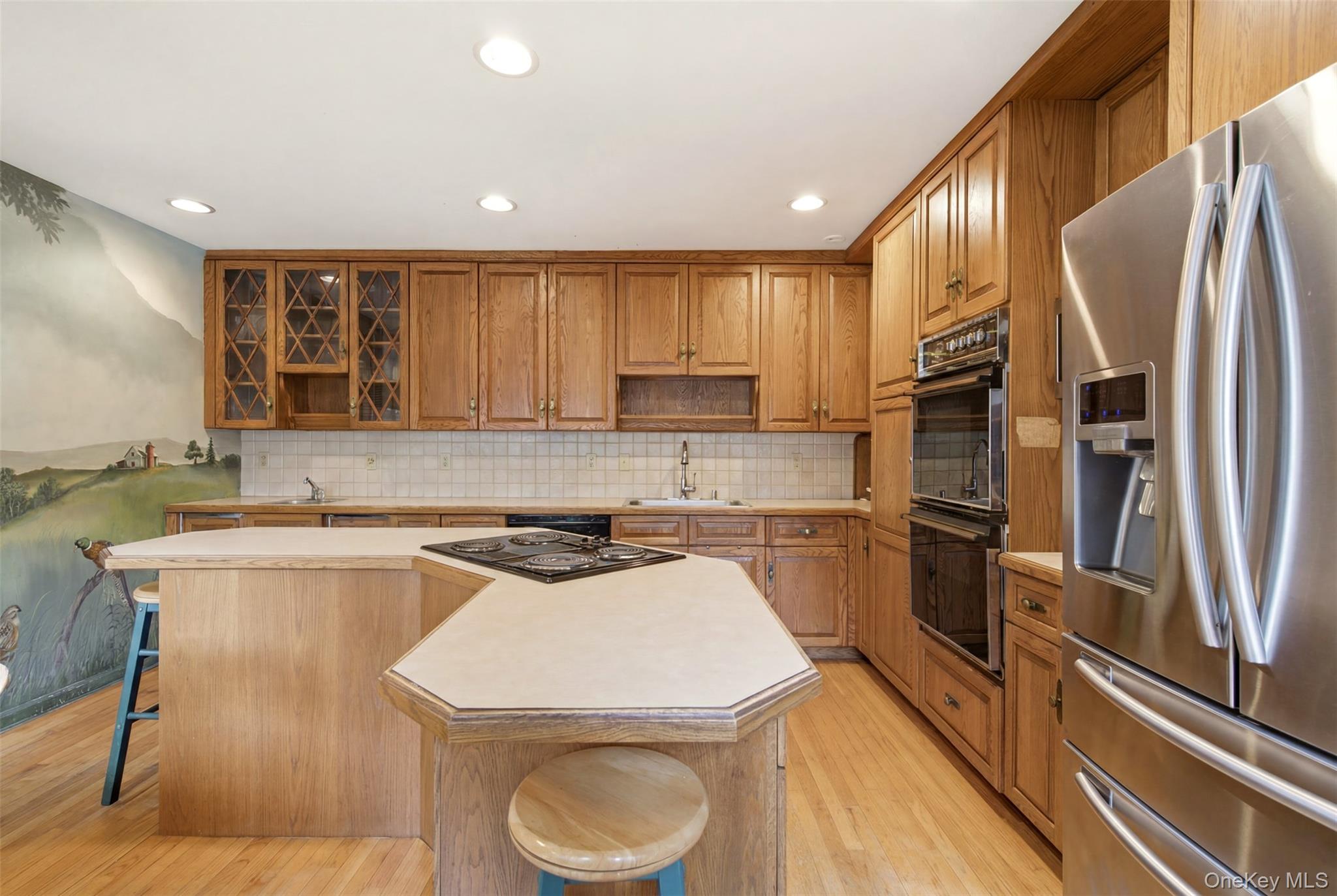 7 Thompson Street Shoreham, NY 11786 - Photo 13 of 38