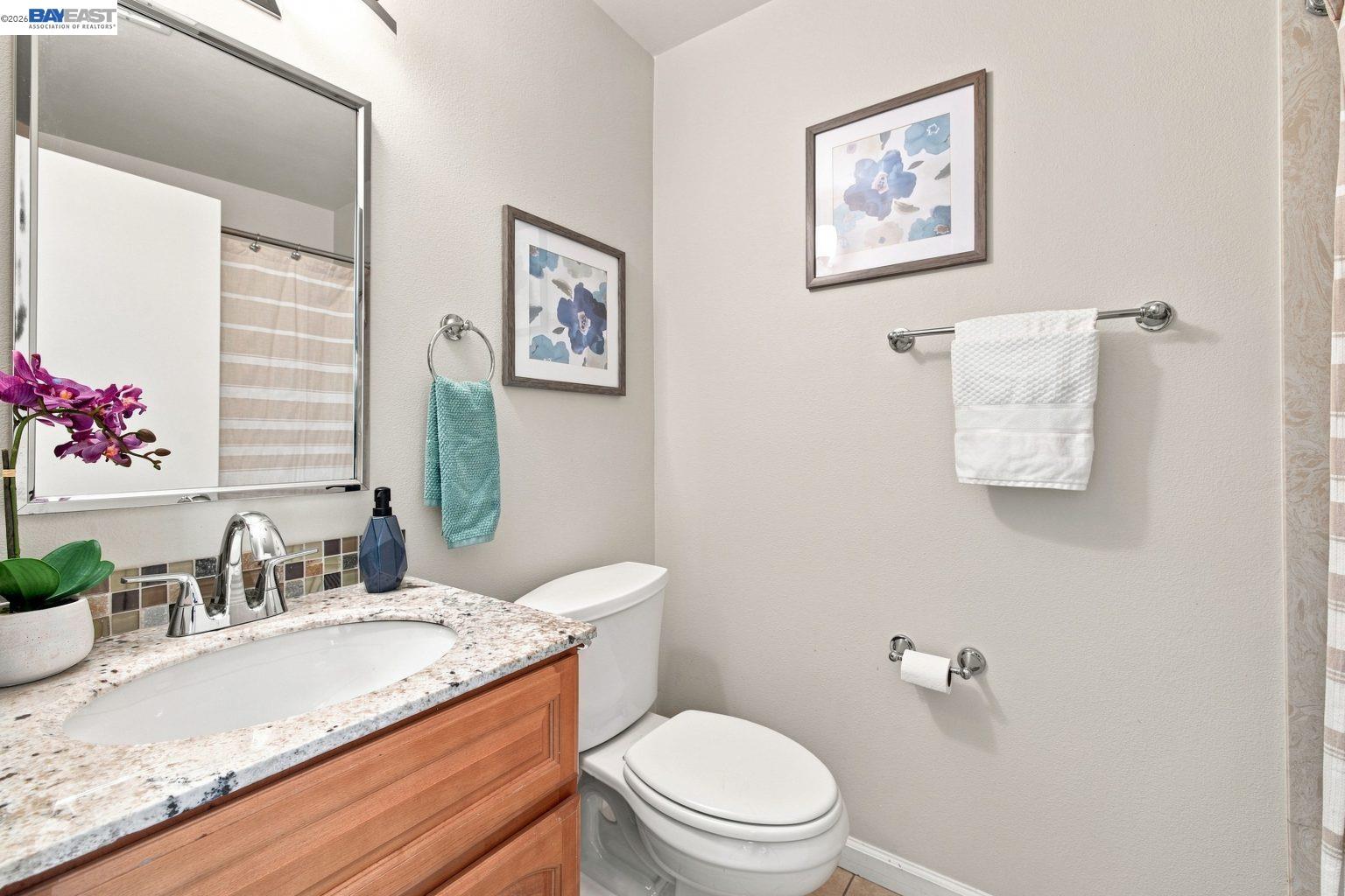 1305 Waterfall Way Concord, CA 94521 - Photo 27 of 53 Gallery Image 27