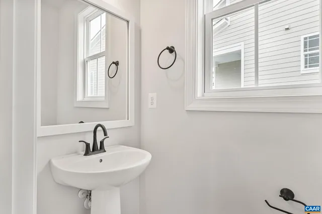 $599,900 | 1365 Laconia Lane, Charlottesville, VA 22911