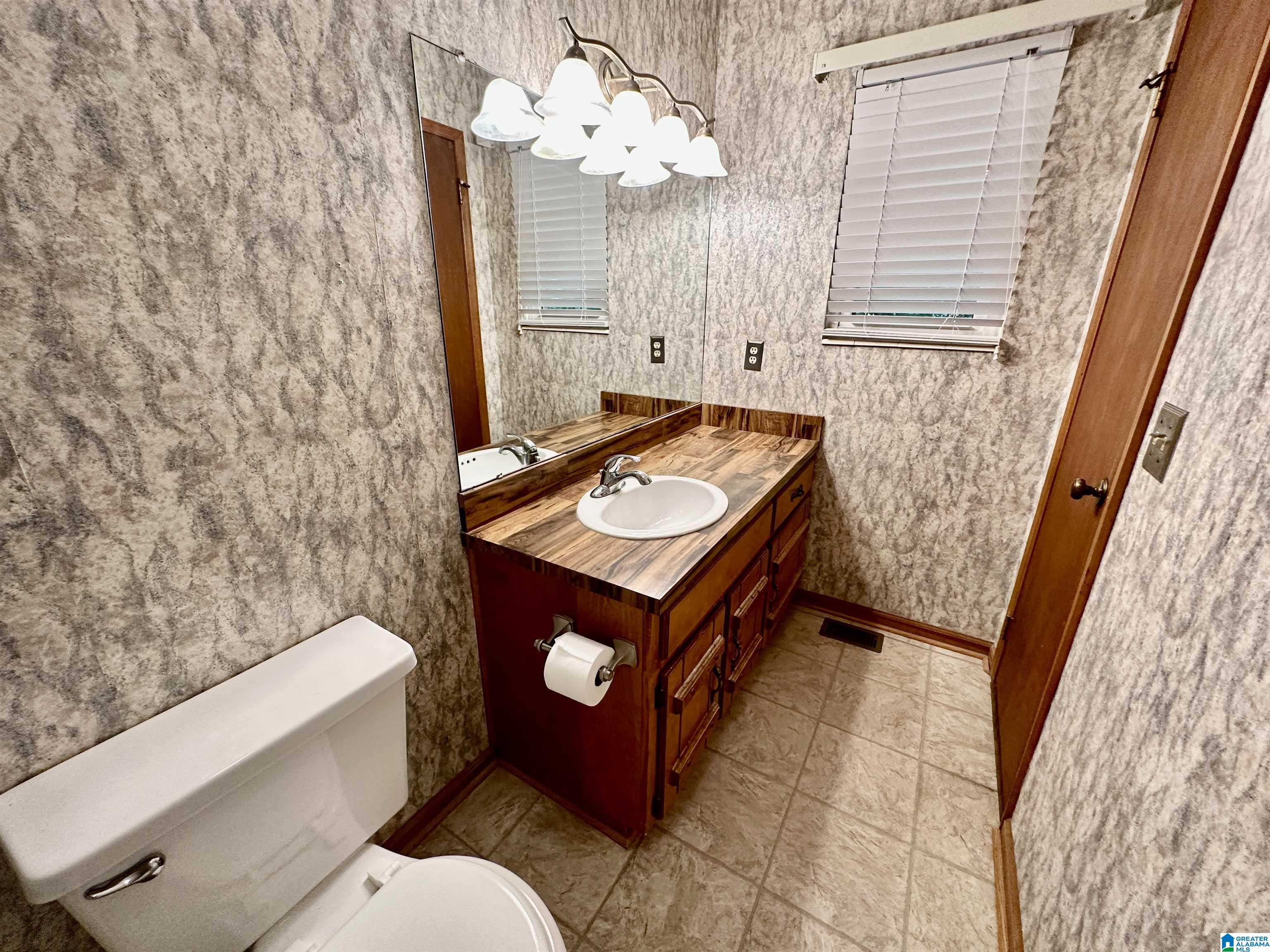 1152 Victoria Drive McCalla, AL 35111 - Photo 15 of 27