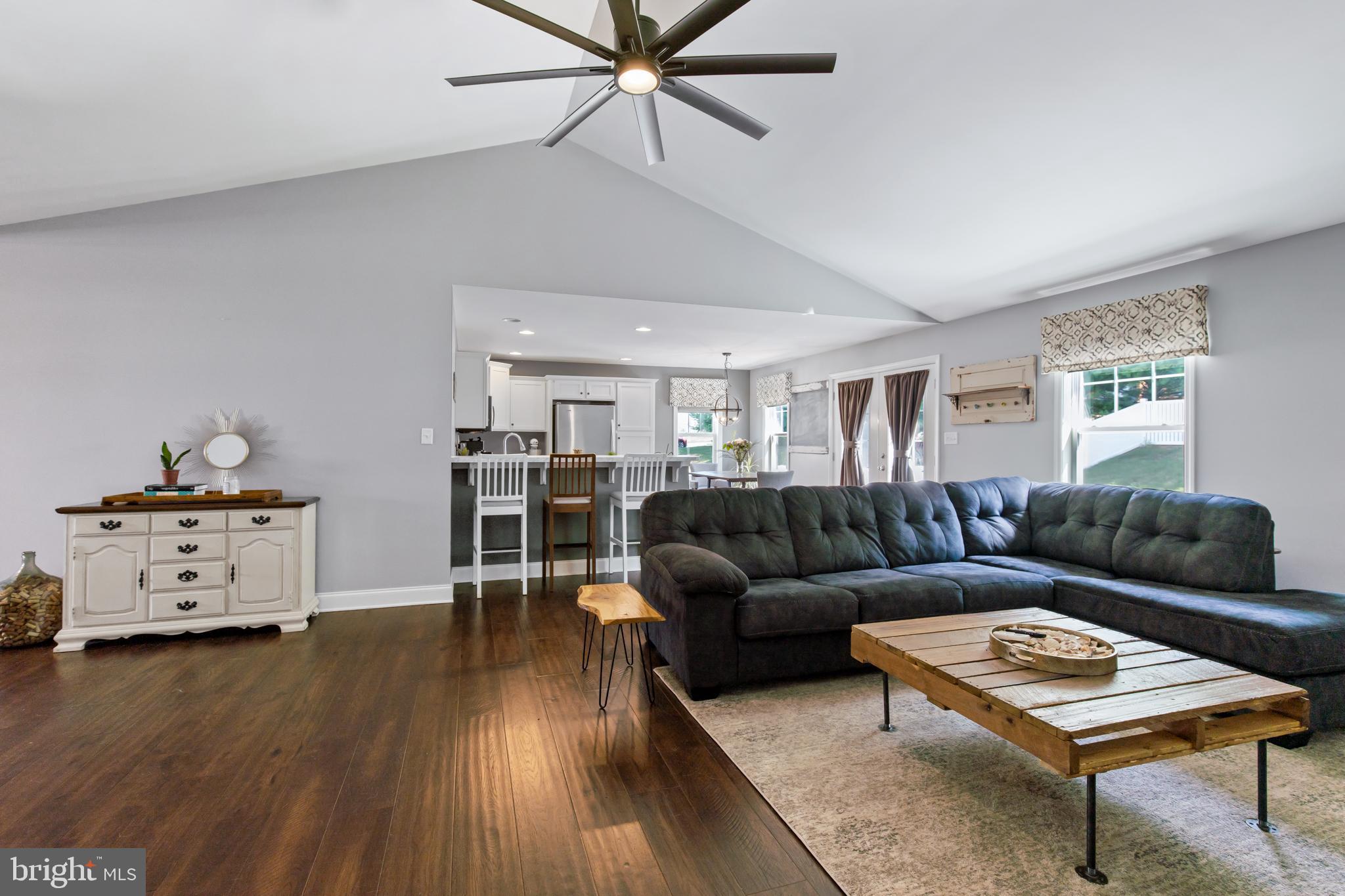 681 Hamaker Road Manheim, PA 17545 - Photo 9 of 37