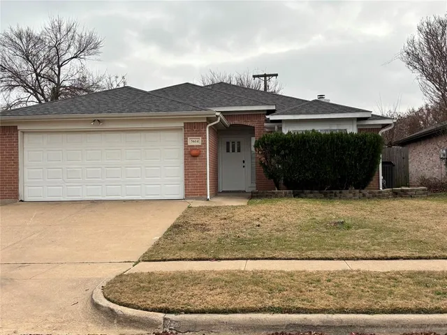 $2,300 | 5614 Northstar Lane, Arlington, TX 76017