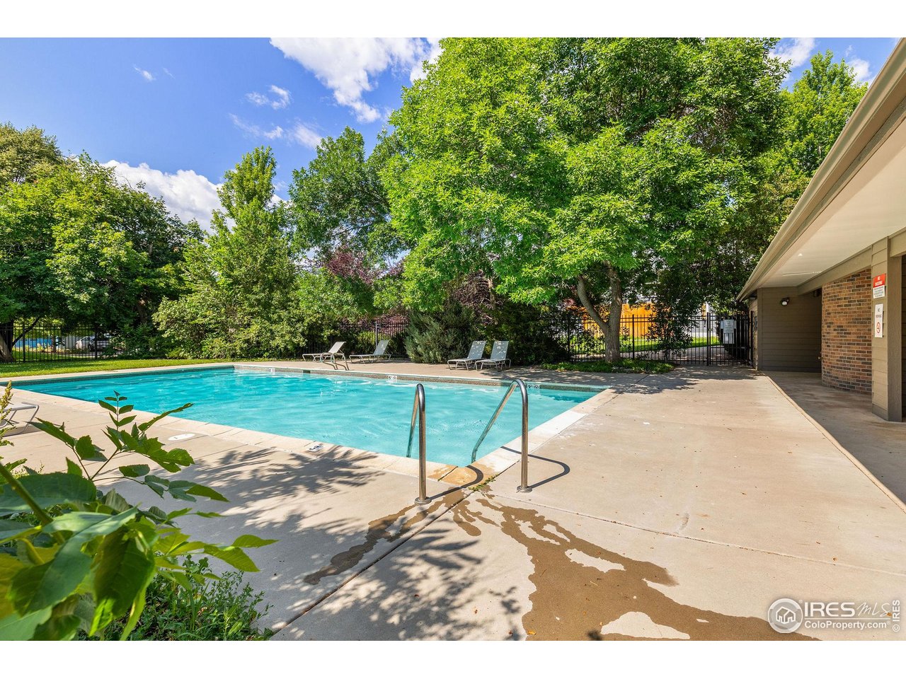 3675 Roundtree Court Boulder, CO 80304 - Photo 36 of 40 Winding Trail community pool