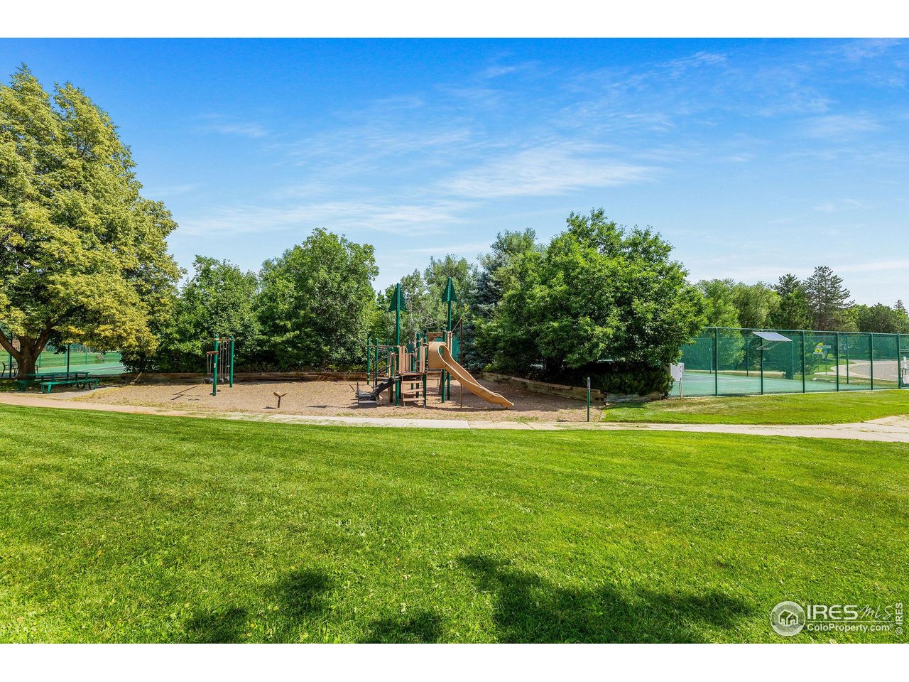 3675 Roundtree Court Boulder, CO 80304 - Photo 38 of 40 Winding Trail play ground and park