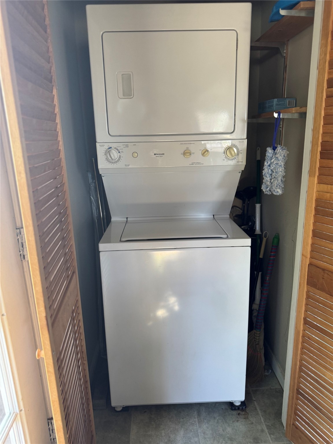 3934 Fernwood Drive, Unit A Houston, TX 77021 - Photo 2 of 10 a close up view of a washer and dryer