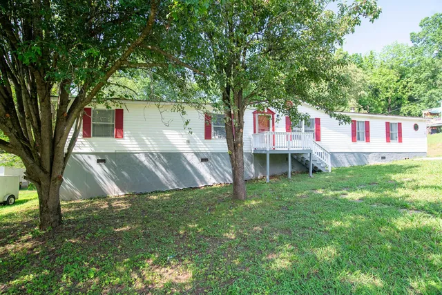 $239,900 | 230 Appaloosa Drive, Tunnel Hill, GA 30755