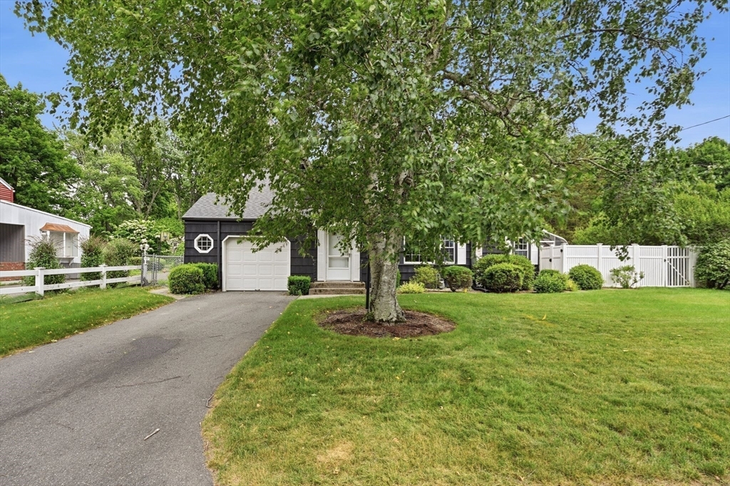 47 Fenway Drive Springfield, MA 01119 - Photo 30 of 42