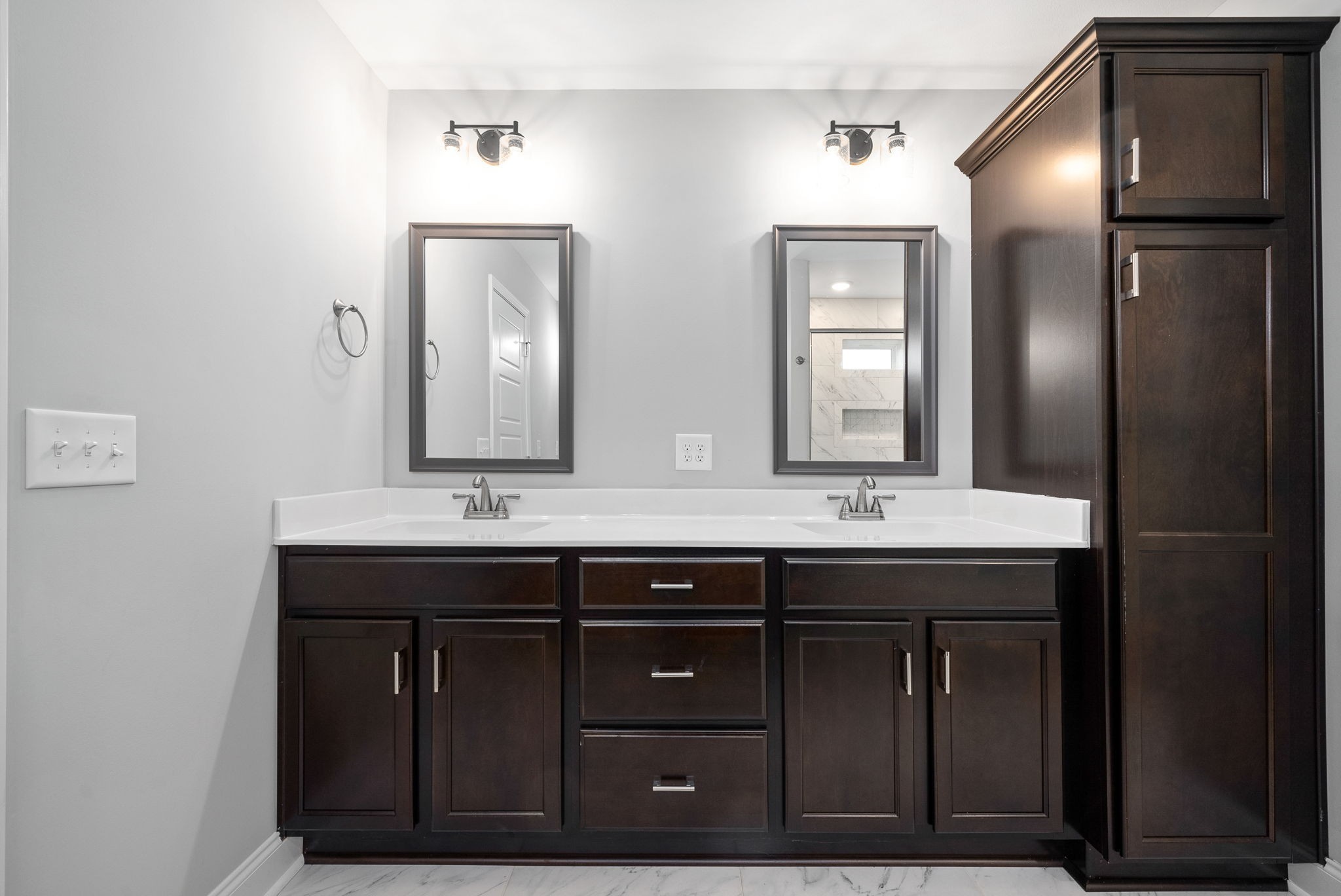 202 Copeland Road Clarksville, TN 37042 - Photo 14 of 19 a bathroom with a granite countertop sink a large mirror and a