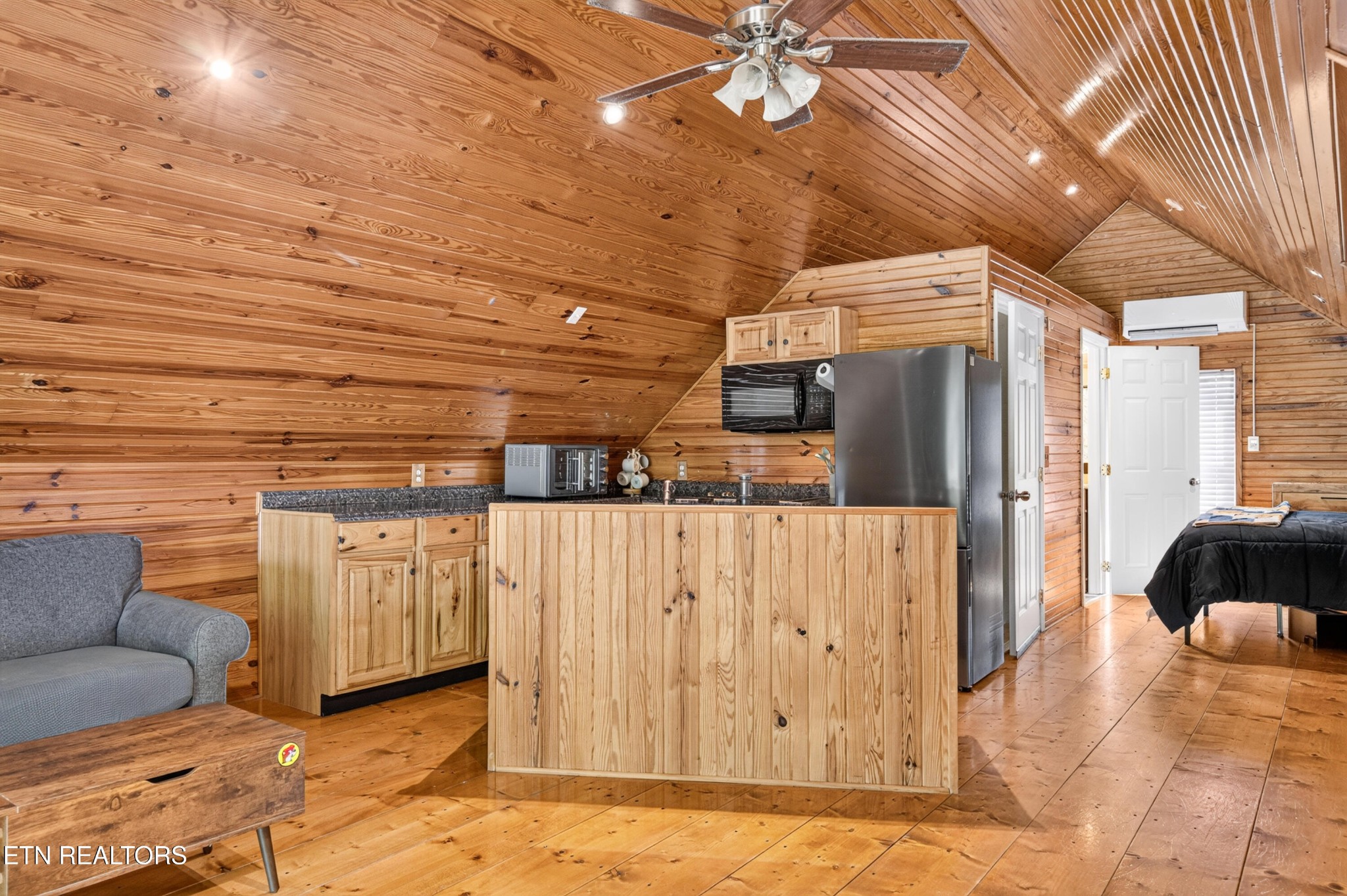 105 Foothills Road Pikeville, TN 37367 - Photo 28 of 50