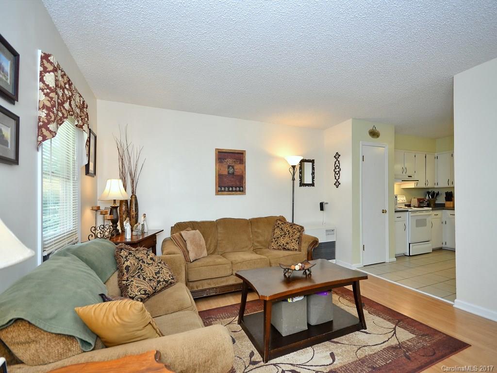 29 Walker Street Clyde, NC 28721 - Photo 7 of 12 Gallery Image 7