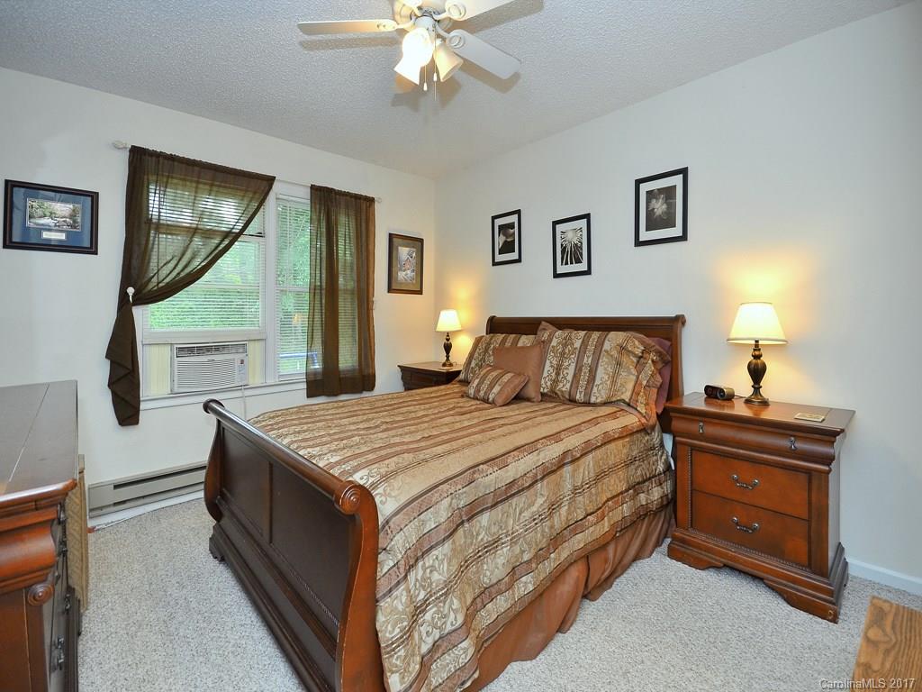 29 Walker Street Clyde, NC 28721 - Photo 8 of 12 Gallery Image 8