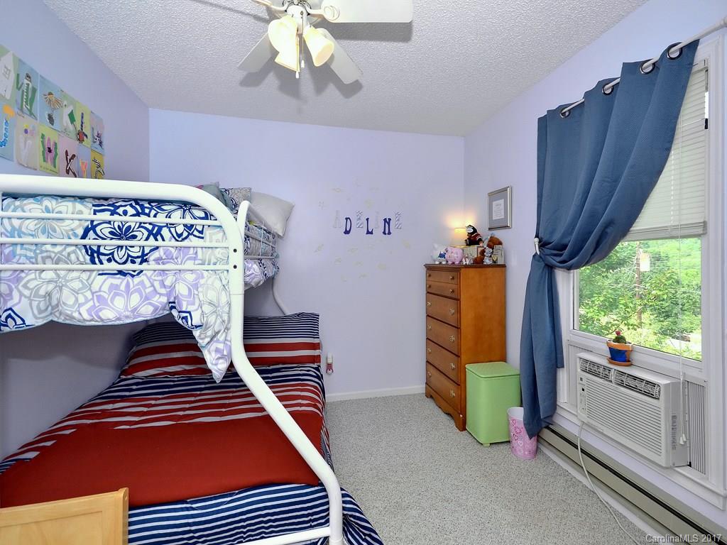 29 Walker Street Clyde, NC 28721 - Photo 9 of 12 Gallery Image 9