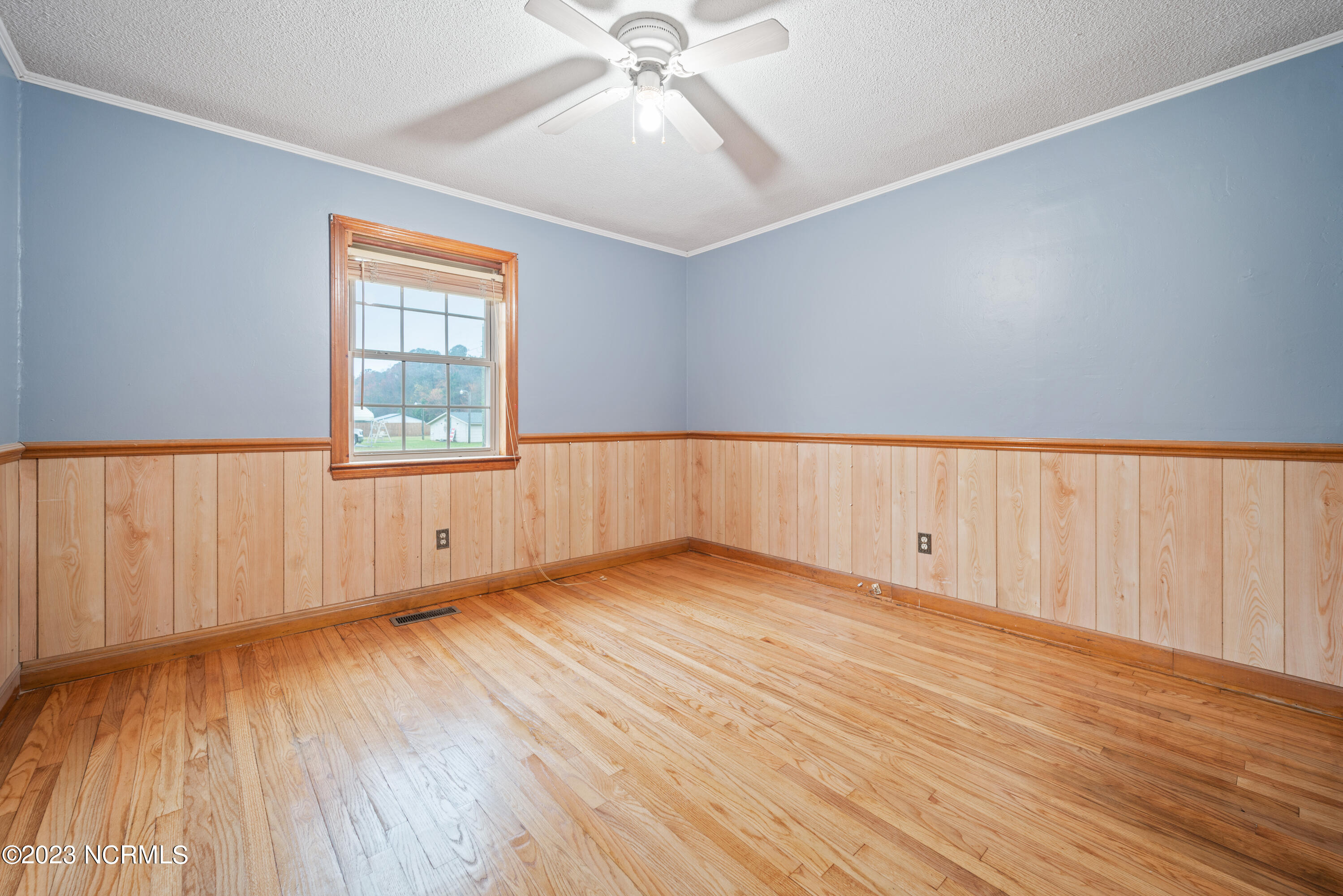 205 Hall Road Pink Hill, NC 28572 - Photo 28 of 48 DSC03213