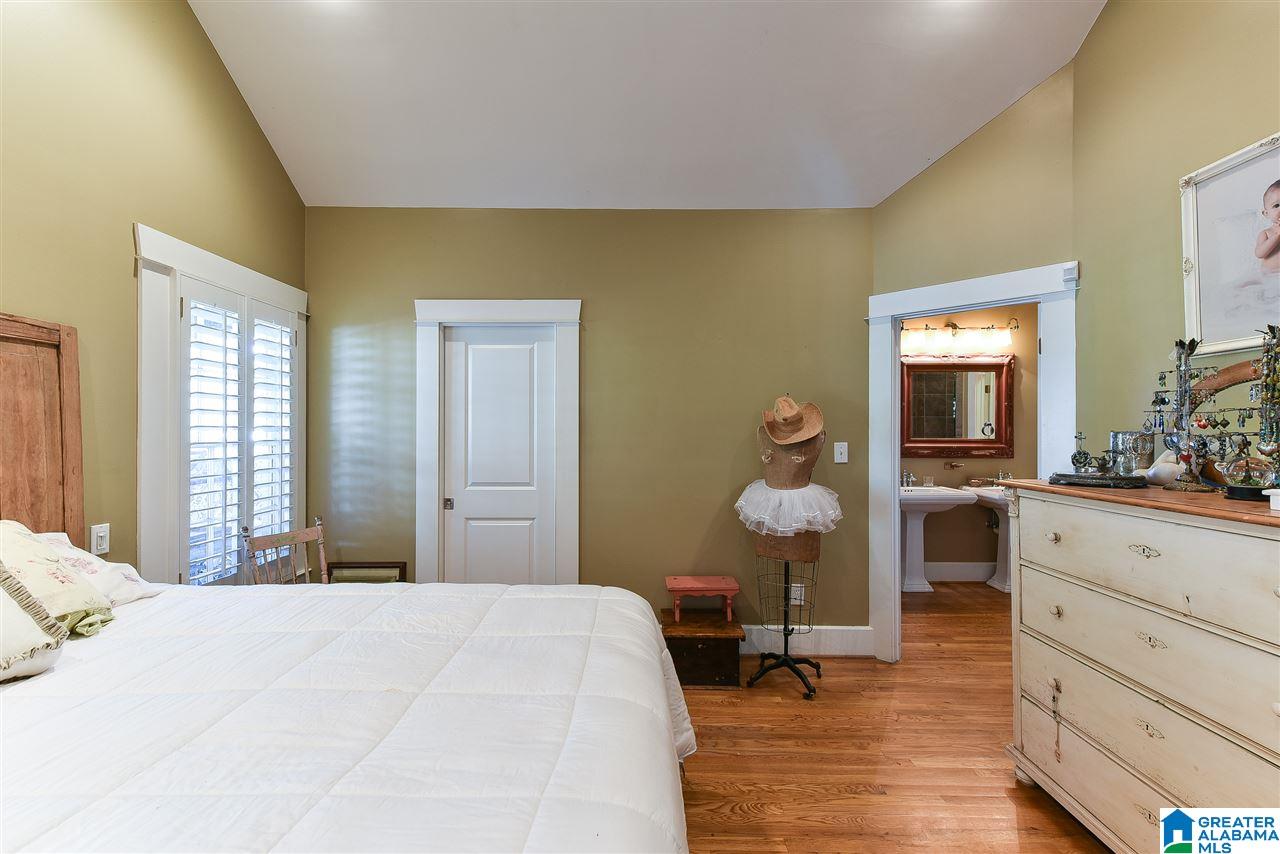 918 Irving Road Birmingham, AL 35209 - Photo 27 of 46