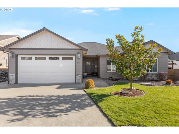$539,000 | 832 Sand Pines Avenue, Sutherlin, OR 97479
