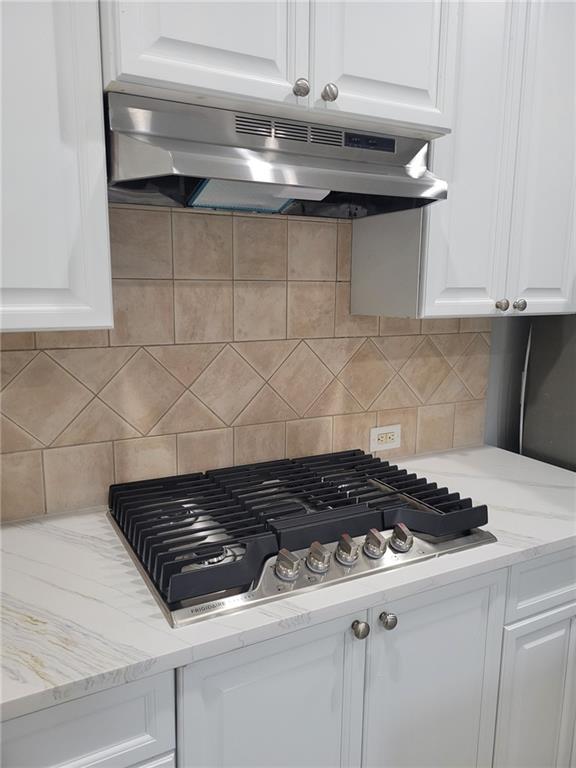 4045 Hillcrest View Court Northeast Suwanee, GA 30024 - Photo 8 of 80