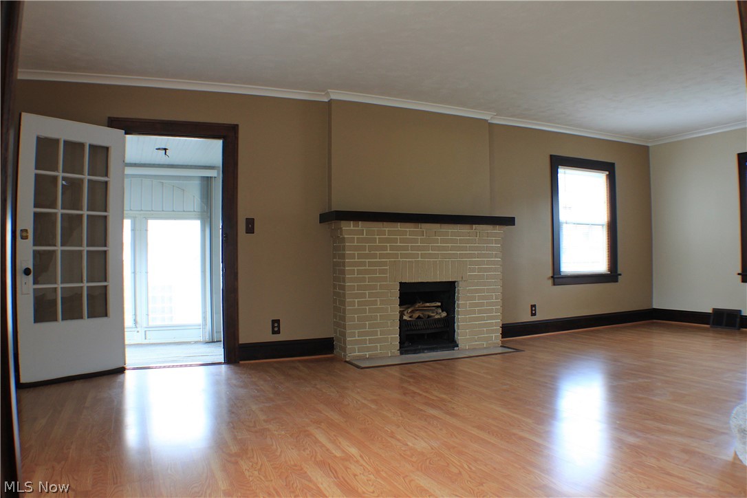 4613 Landchester Road Cleveland, OH 44109 - Photo 10 of 29 Gallery Image 10