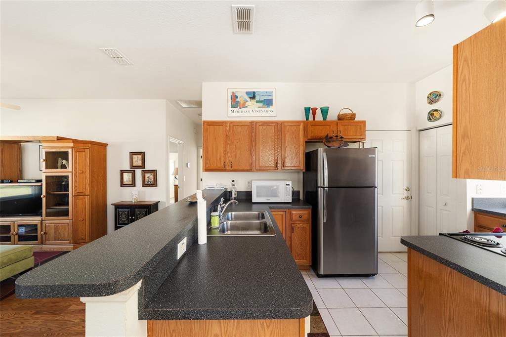 7393 Southwest 112th Place Ocala, FL 34476 - Photo 18 of 41