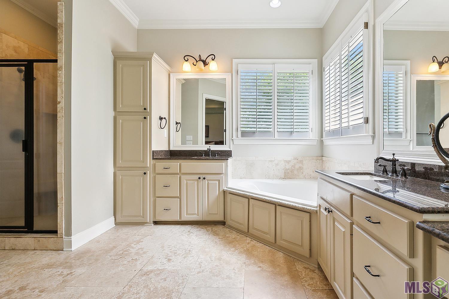 15923 Parkside Court Baton Rouge, LA 70817 - Photo 9 of 21 Gallery Image 9