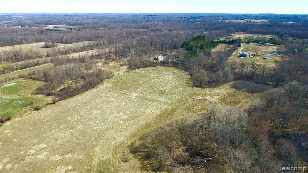 7600 Nollar Road Whitmore Lake, MI 48189 - Photo 10 of 14 Gallery Image 10