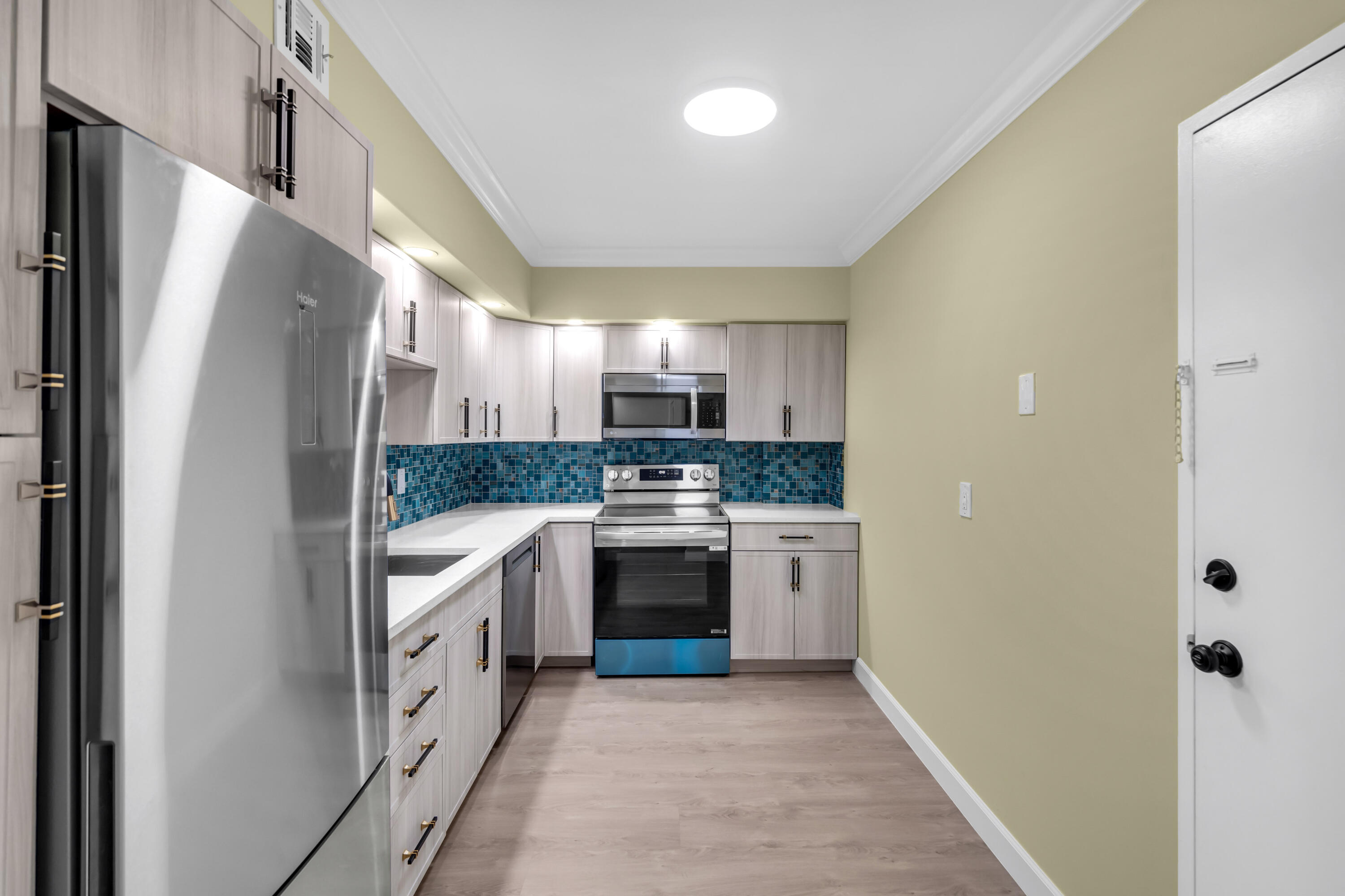 2851 South Ocean Boulevard, Unit 86 Boca Raton, FL 33432 - Photo 8 of 25 2851socean-40