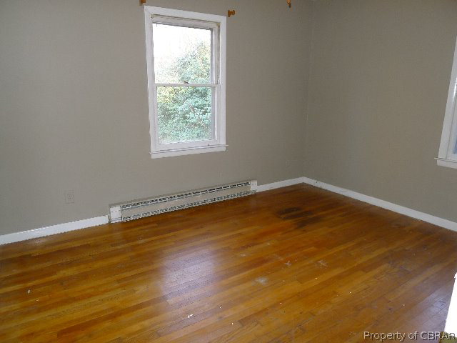 8679 Marlfield Road Gloucester, VA 23061 - Photo 4 of 9
