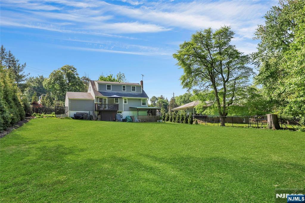 497 Tappan Road Norwood, NJ 07648 - Photo 26 of 33