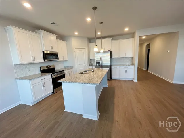 $2,800 | 750 Sessile Oak Drive, Savannah, GA 31419