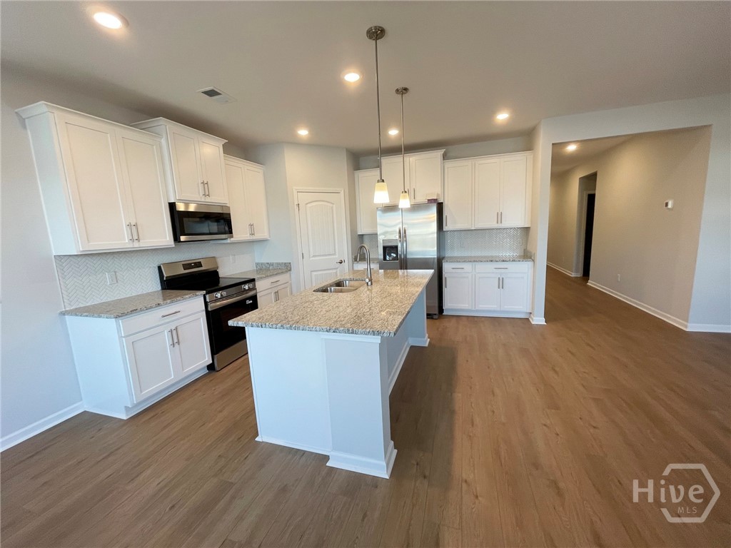 750 Sessile Oak Drive Savannah, GA 31419 - Photo 4 of 35