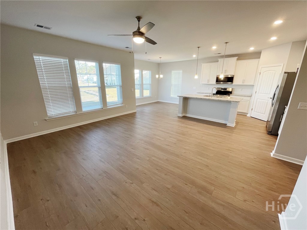 750 Sessile Oak Drive Savannah, GA 31419 - Photo 8 of 35