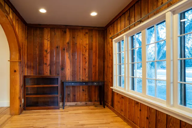 $870,000 | 515 South 1st Avenue, Hailey, ID 83333