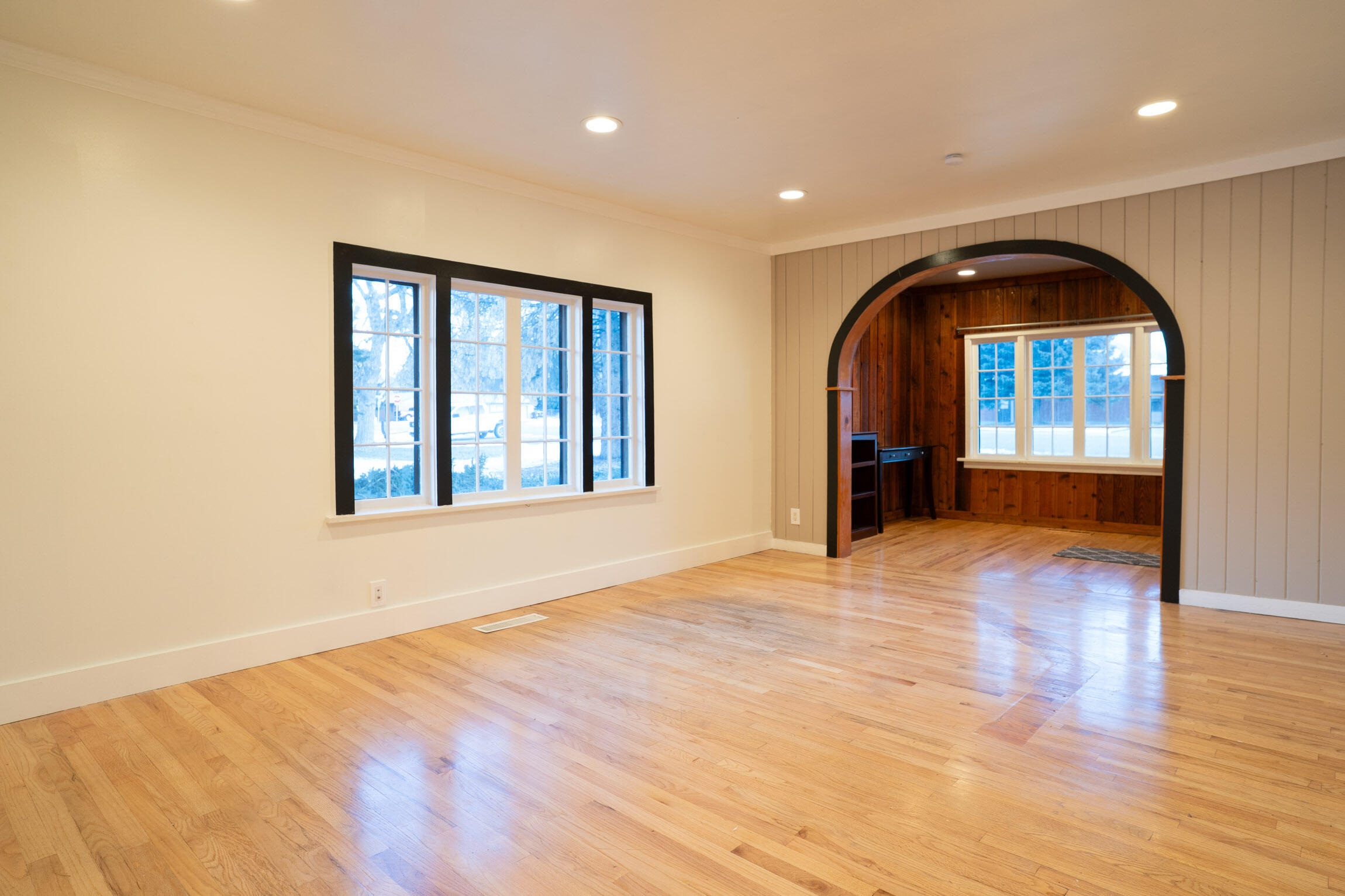 515 South 1st Avenue Hailey, ID 83333 - Photo 17 of 49 Living Room (2)