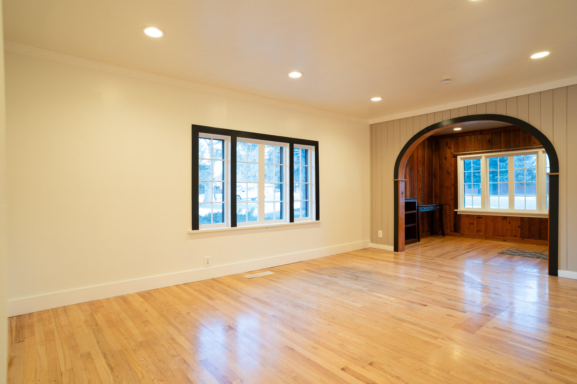 515 South 1st Avenue Hailey, ID 83333 - Photo 19 of 49 Living Room (4)