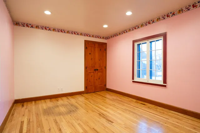 $870,000 | 515 South 1st Avenue, Hailey, ID 83333