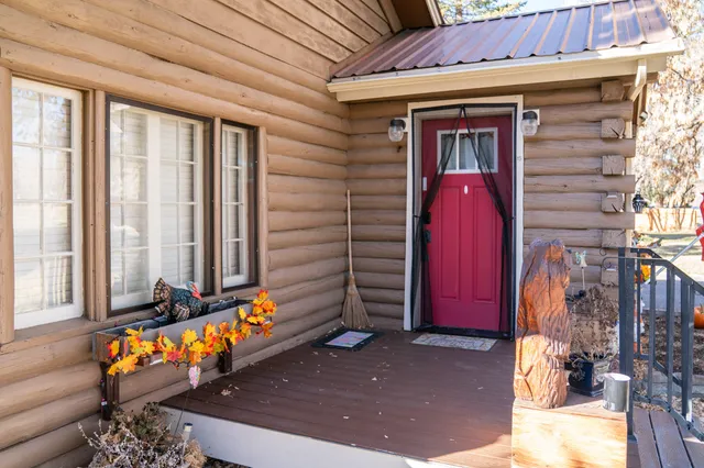 $870,000 | 515 South 1st Avenue, Hailey, ID 83333