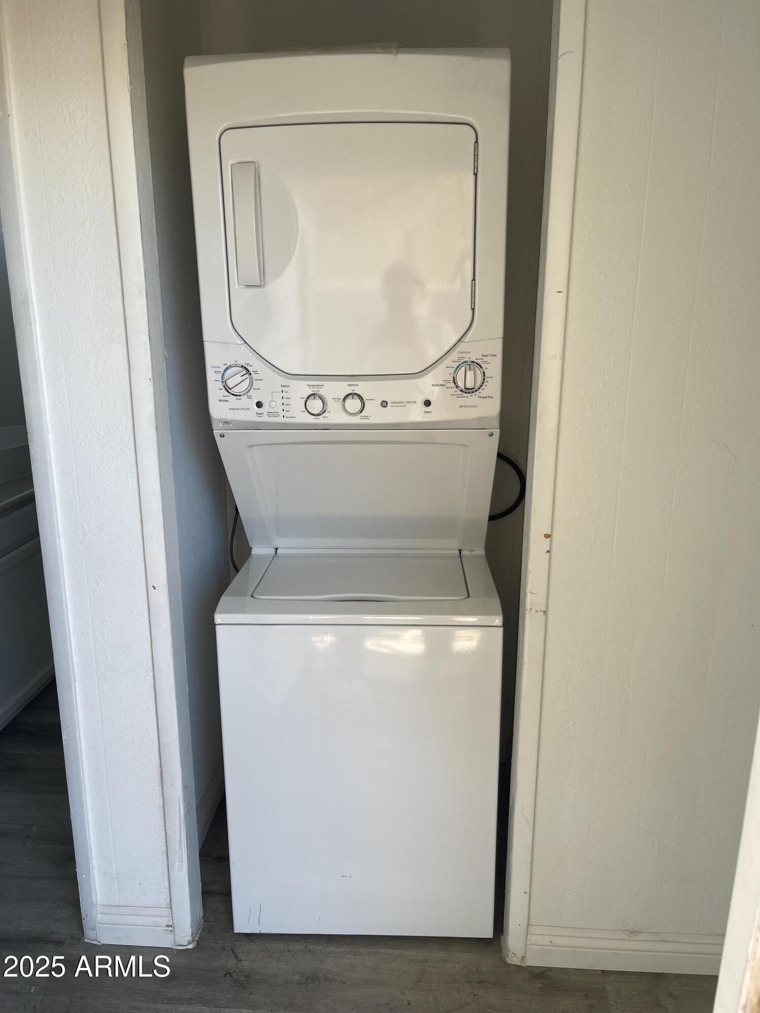 400 West Baseline Road, Unit 100 Tempe, AZ 85283 - Photo 24 of 46 a utility room with dryer and washer