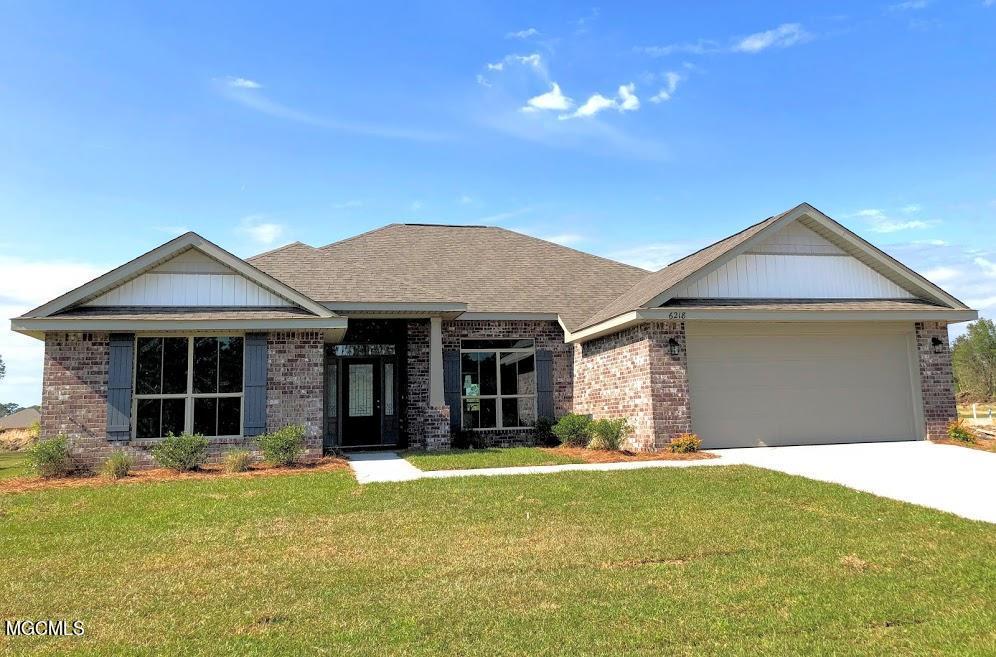 6218 Roxanne Way Biloxi, MS 39532 - Photo 1 of 32 52 2169B