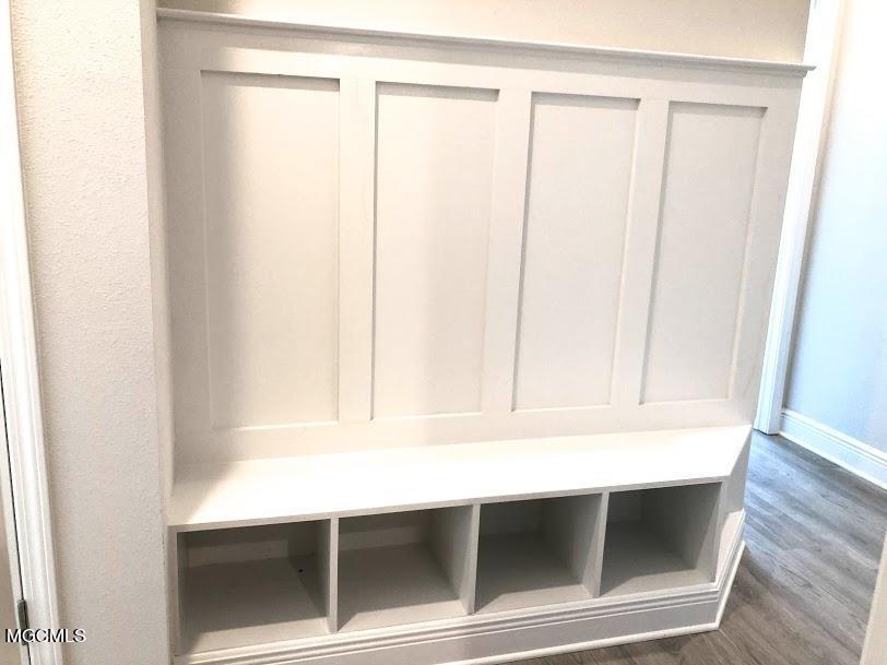 6218 Roxanne Way Biloxi, MS 39532 - Photo 16 of 32 Custom mudroom option