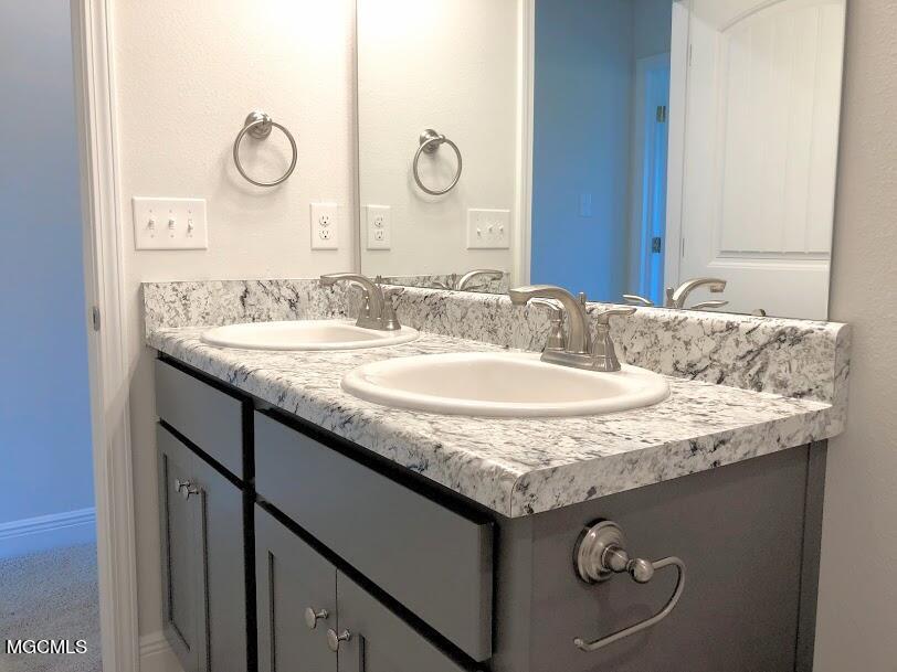 6218 Roxanne Way Biloxi, MS 39532 - Photo 17 of 32 guest bathroom 2