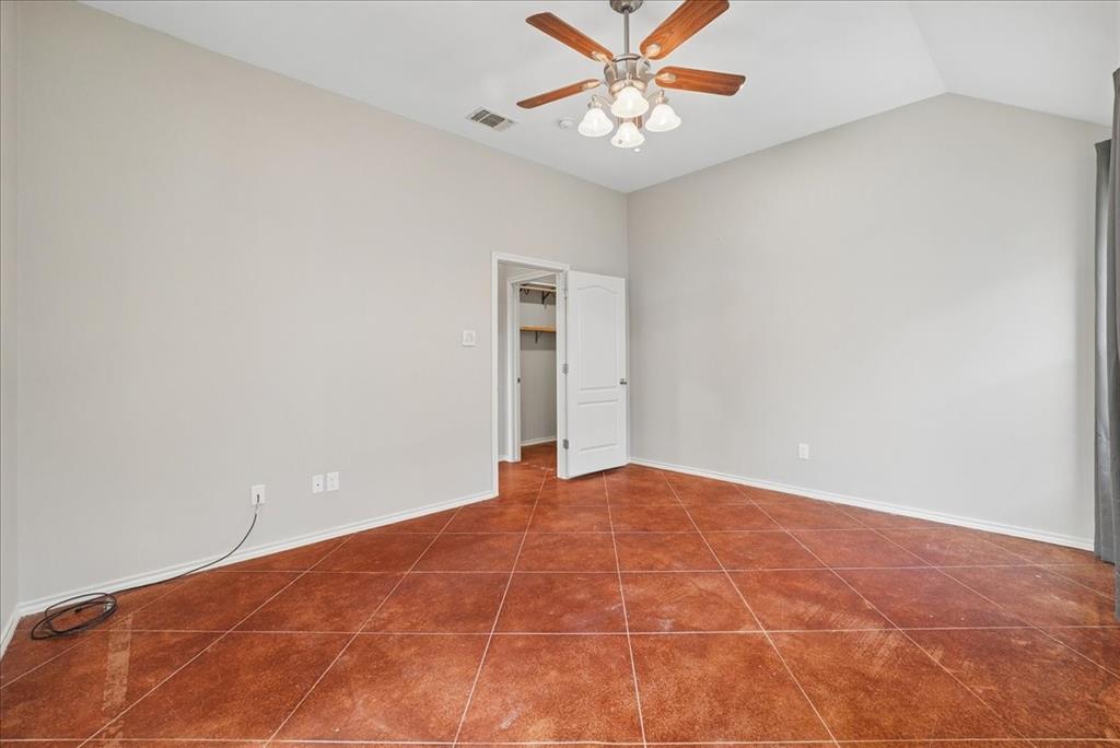 809 Rambling Court Granbury, TX 76049 - Photo 10 of 21