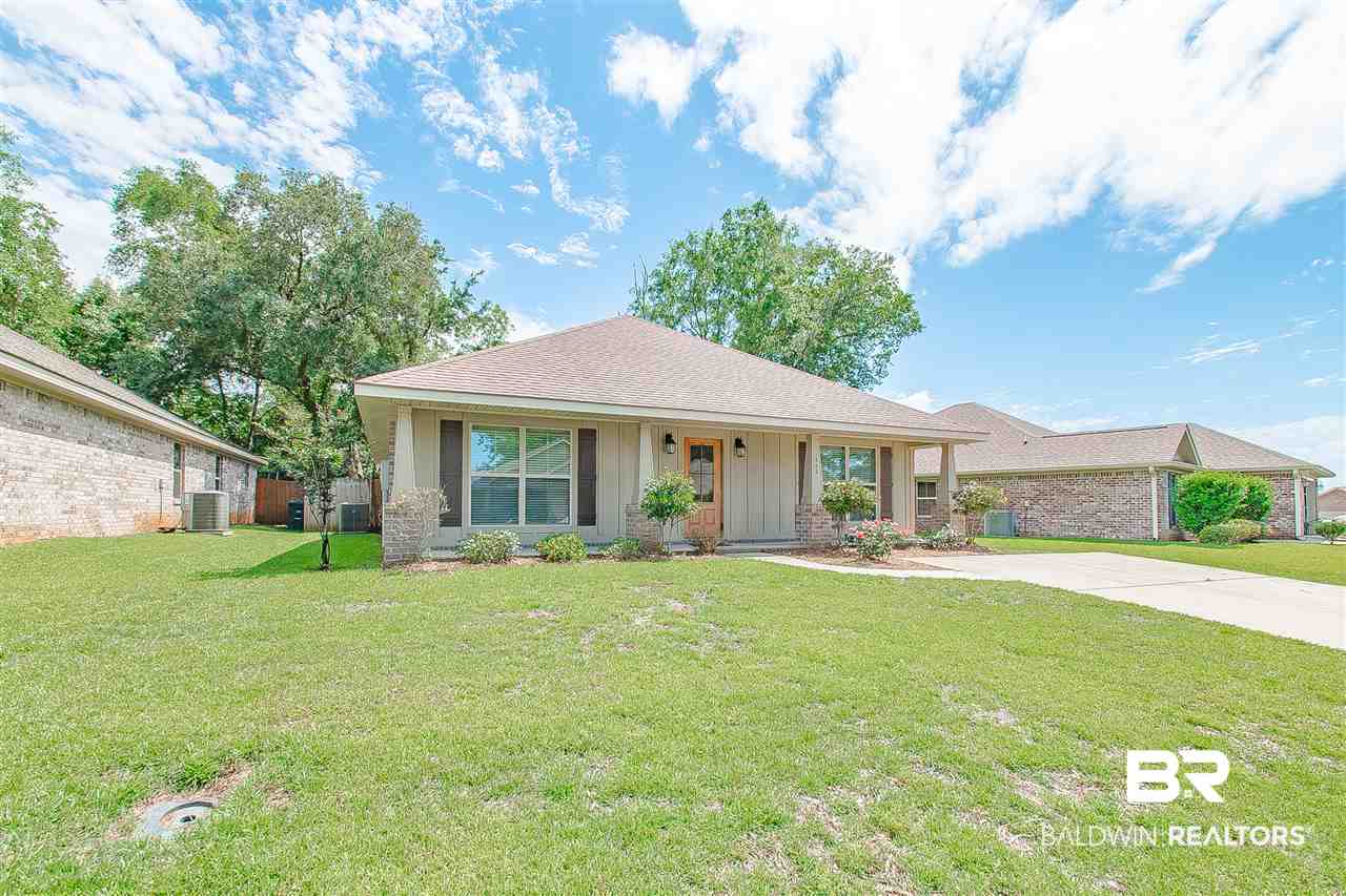 1366 Majesty Loop Foley, AL 36535 - Photo 2 of 34