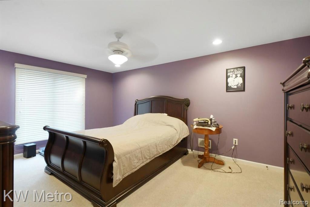 36915 Valley Ridge Drive Farmington Hills, MI 48331 - Photo 27 of 39