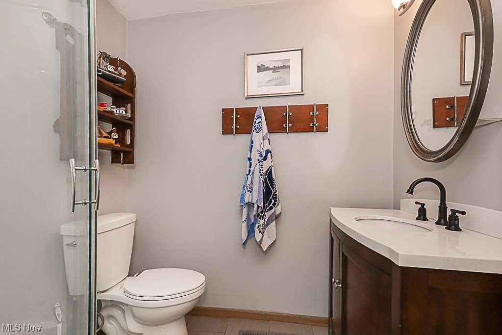 9220 Avon Belden Road North Ridgeville, OH 44039 - Photo 17 of 35 Main floor bath with shower