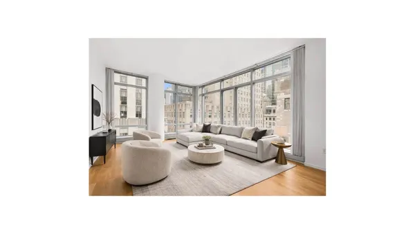 $1,235,000 | 18 West 48th Street, Unit 11B | Midtown Central