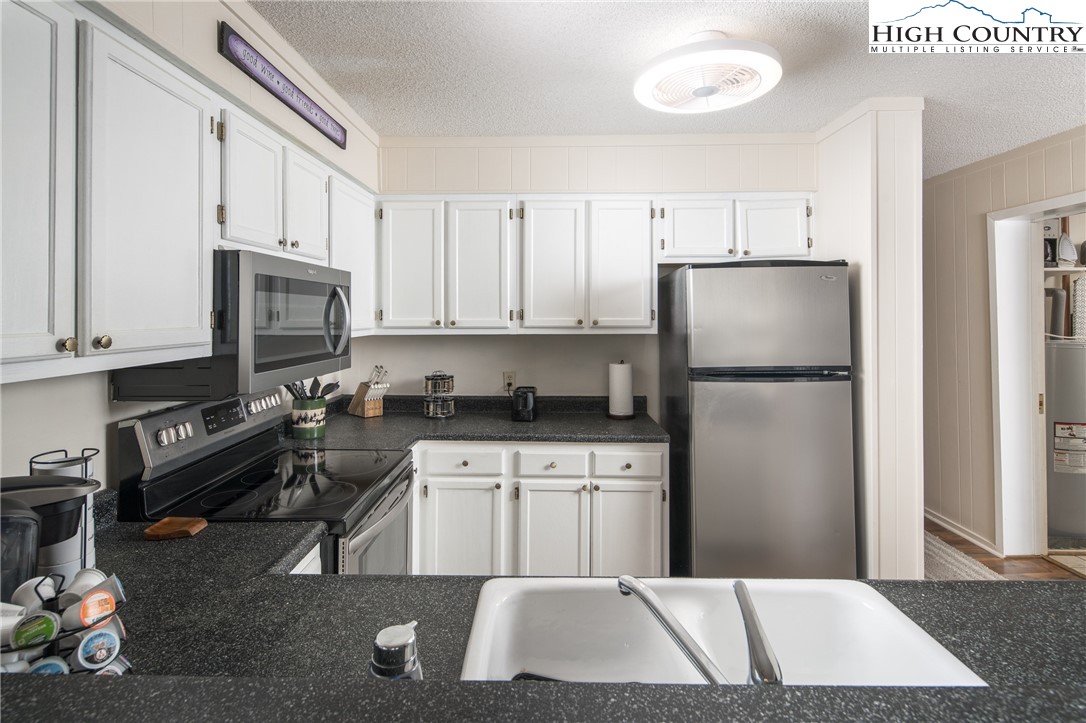 301 Pinnacle Inn Road, Unit 3115 Beech Mountain, NC 28604 - Photo 11 of 34